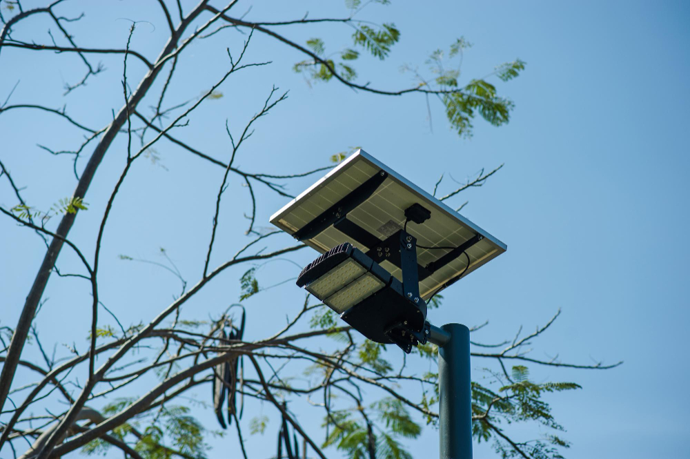 lampadaires solaires d’extérieur