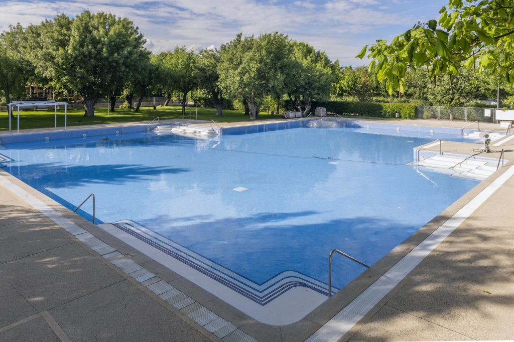 Concevoir une piscine en béton armé
