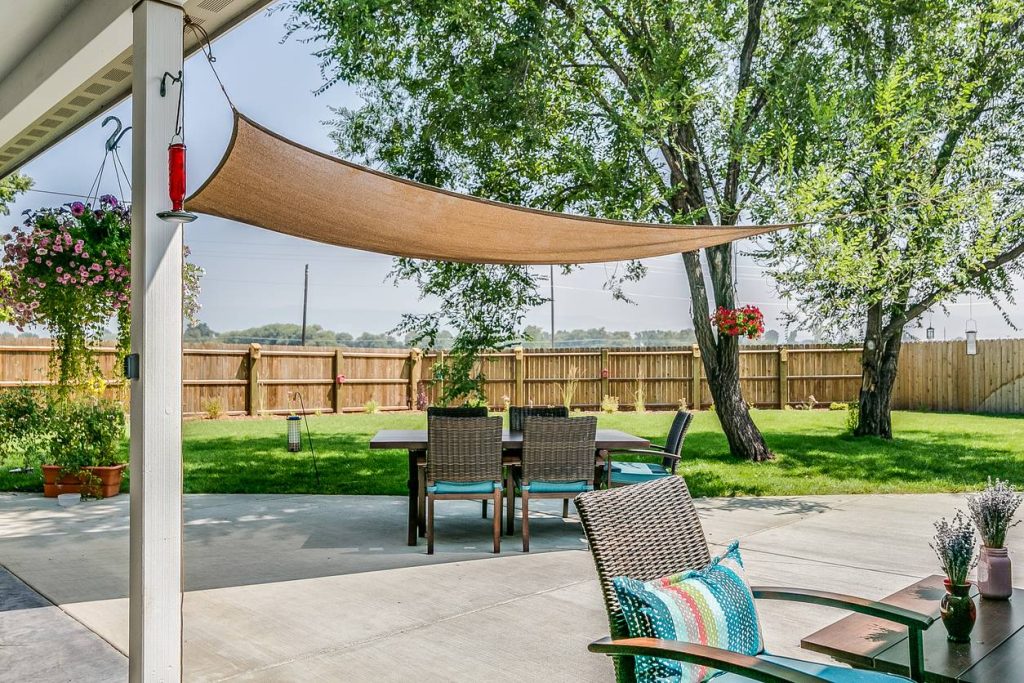 voile ombrage terrasse jardin