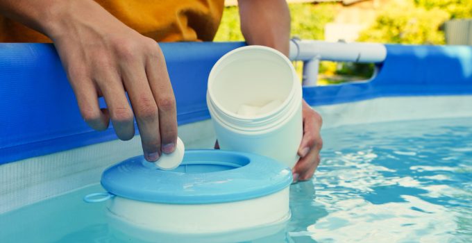 Traiter eau de piscine