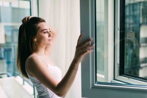 Fenêtre aluminium sur mesure : quels avantages pour votre maison ?